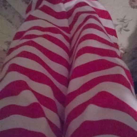 Matching Red White Striped Winter Christmas Family Pajamas PJs Men Women Kids - Picture 9 of 16